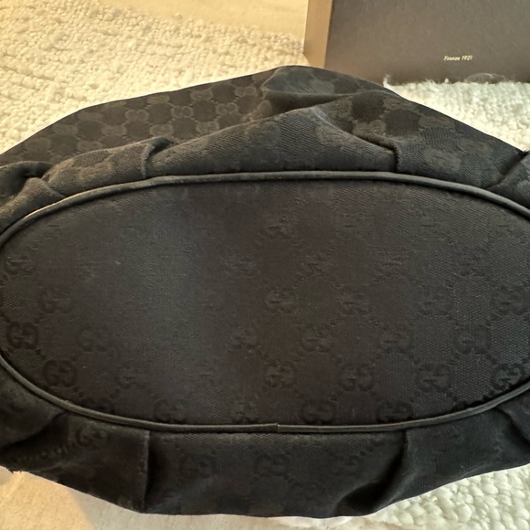 GUCCI HOBO BAG - BLACK MONOGRAM **VERY GOOD CONDITION** - Picture 10 of 10